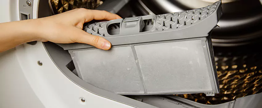 Signs Of A Clogged Dryer Lint Trap in Lawndale, California